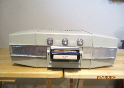 1968 Motorola Solid State Portable 8-Track Player CS705 - s l1600
